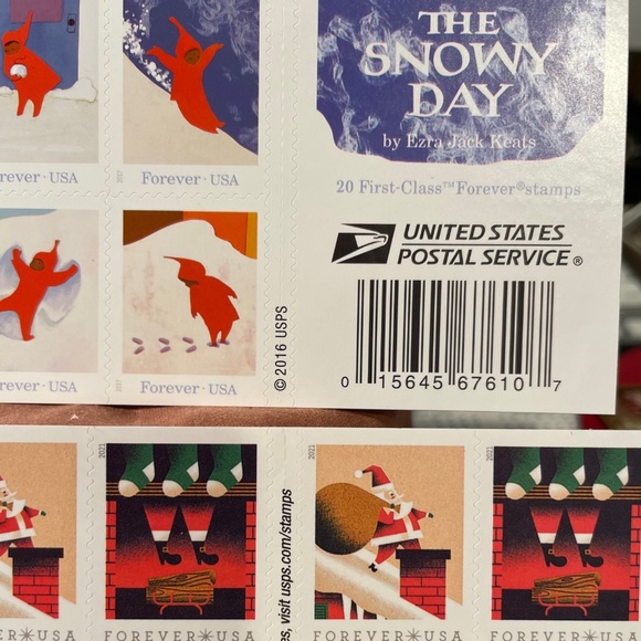 The Snowy Day Christmas 40 Postage stamps - Picture 2 of 4